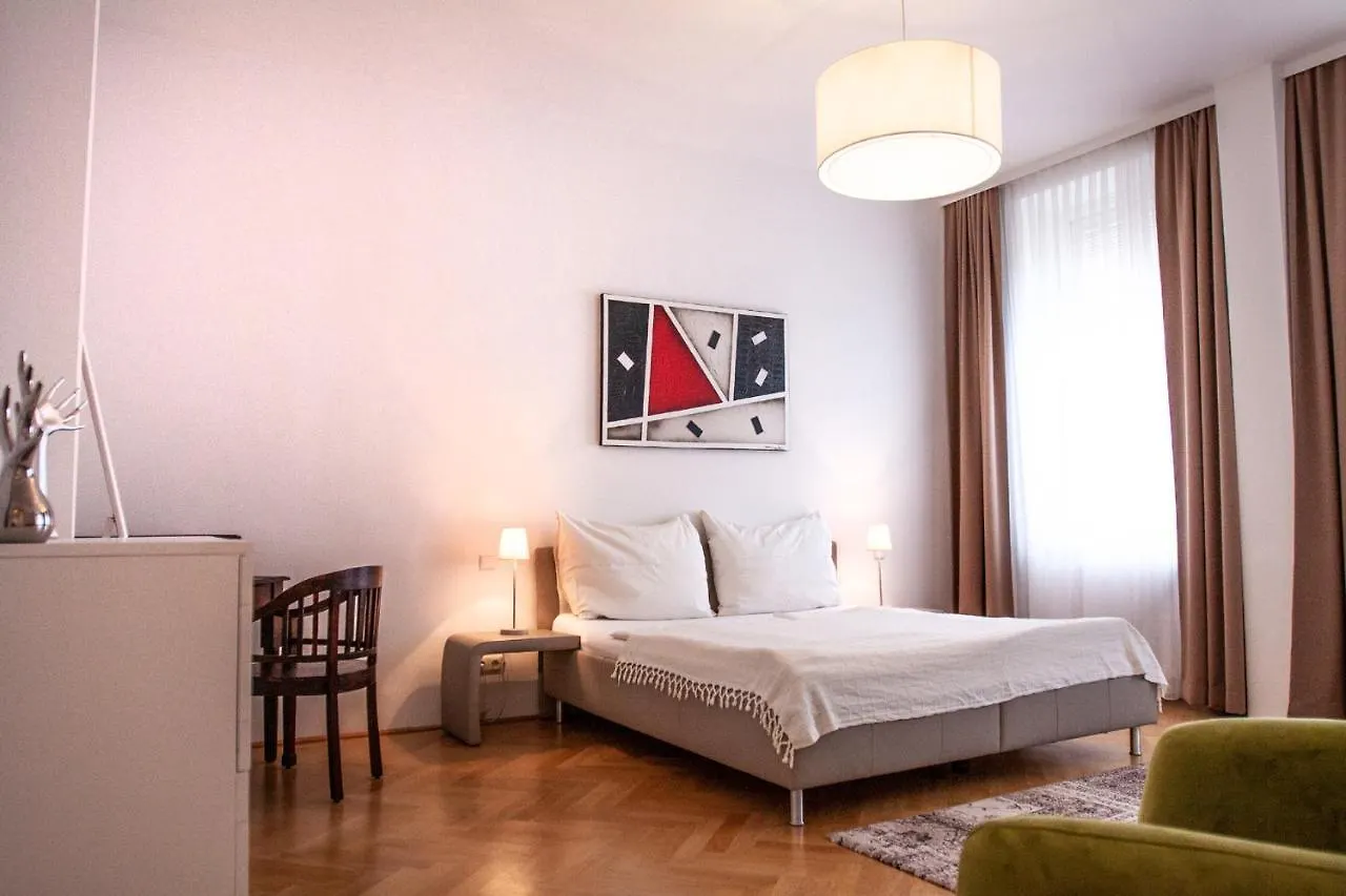Riess Apartments Rotenhofgasse | Contactless Check-In Viena