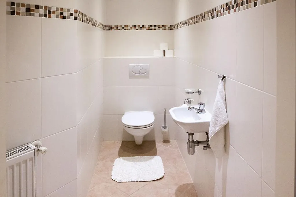 Riess Apartments Rotenhofgasse | Contactless Check-In Viena
